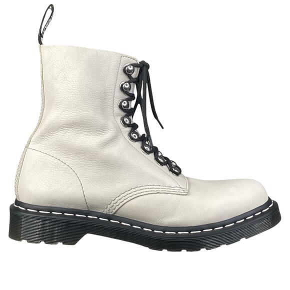 Dr. Martens Women's Pascal Hardware Cream Leather Combat Boots Size US 9 - Picture 1 of 11